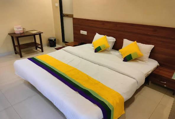 Hotel President House Matheran Zewnętrze zdjęcie